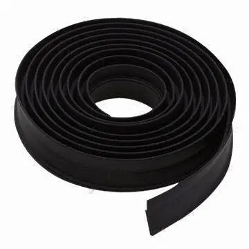 5364476 Black Garage Door Weatherstrip Seal – Compatible With Standard 9-Foot Single-Car Doors 1