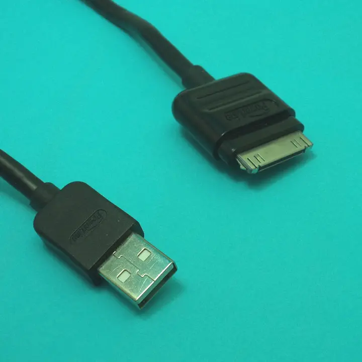 6-Foot Black Usb A-Male To 30-Pin Cable – Iphone Sync & Charge (Model E346348) 1