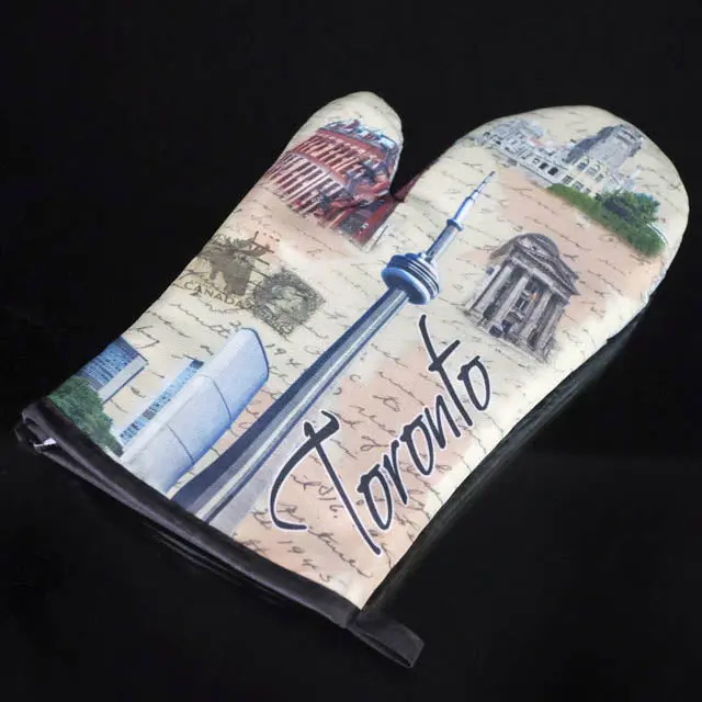 985 Toronto Oven Mitt – Heat-Resistant Kitchen Accessory 1