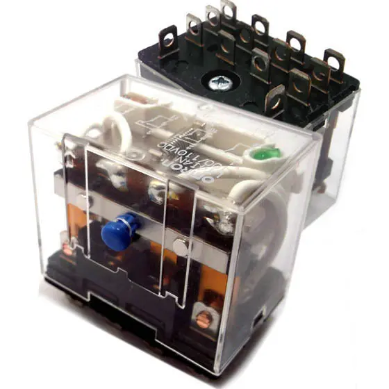 Ly4I4N Dc100/110 Plug-In Test Relay: 4P2T, 10A, 100–110V Dc Coil, 240V Ac/28V Dc Load 1