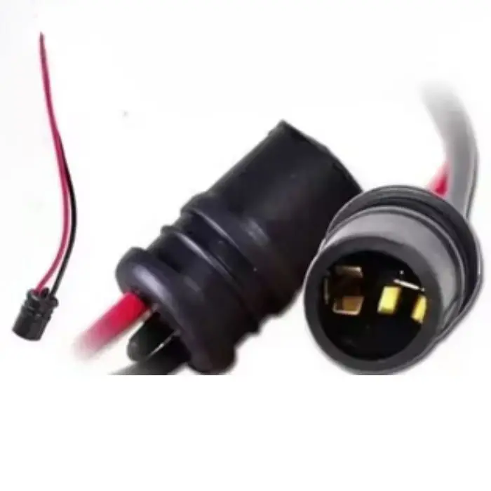 T10 Wedge Bulb Holder – 12V Dc, W5W / 147 Base, Pre-Wired Socket With Leads 1